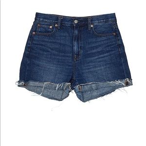 Size 2 Abercrombie Mom Short